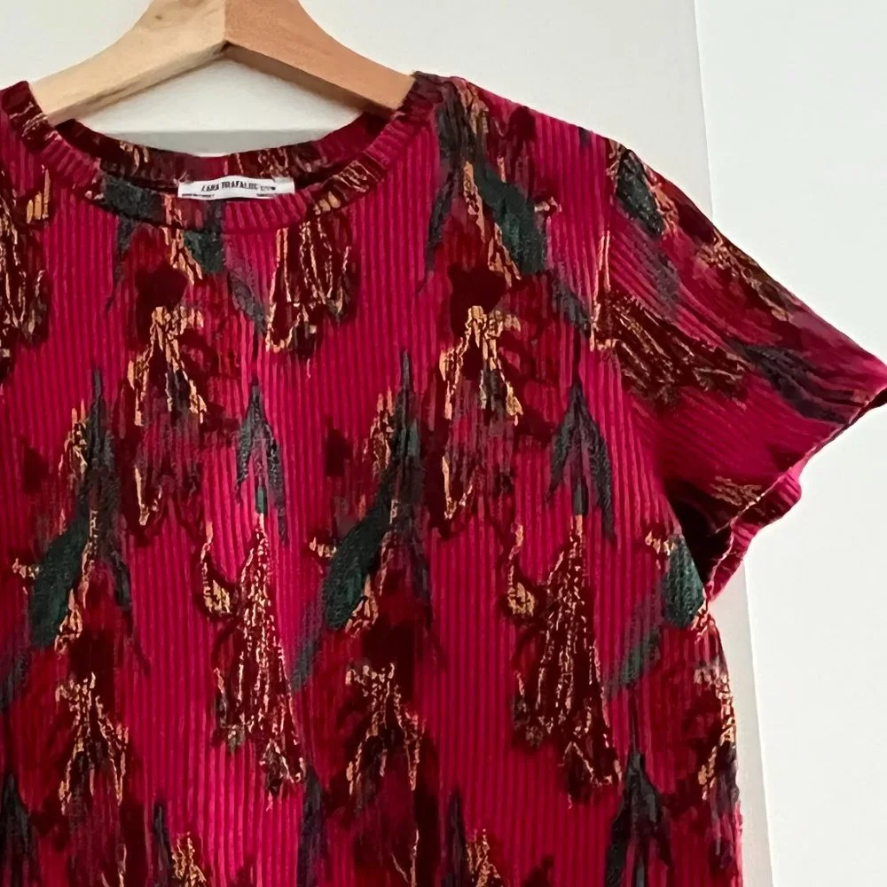 Zara Pink and Green Patterned Top - Picture 3 of 3